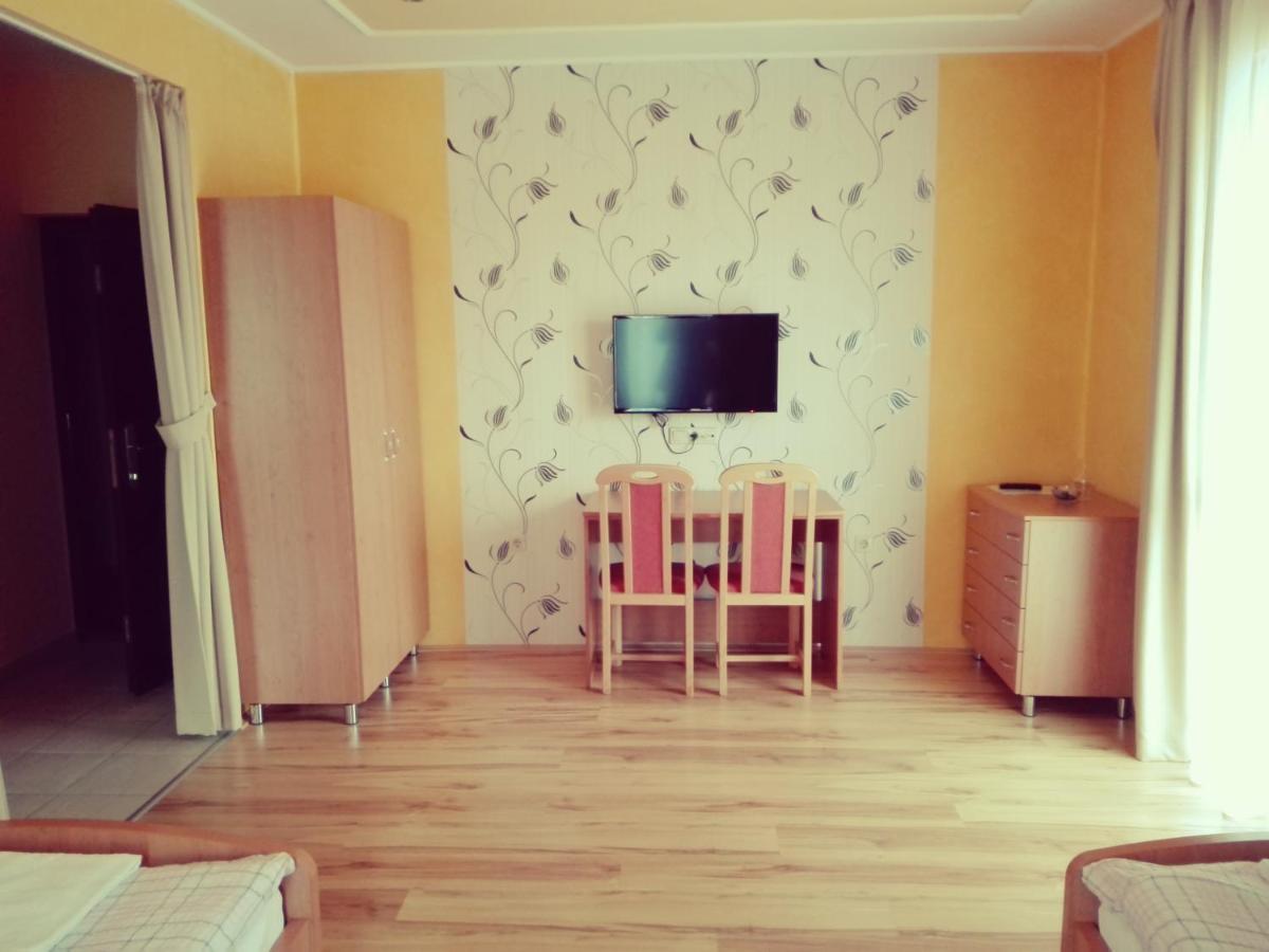 Fonix Apartmanhaz Nagypáli Dış mekan fotoğraf