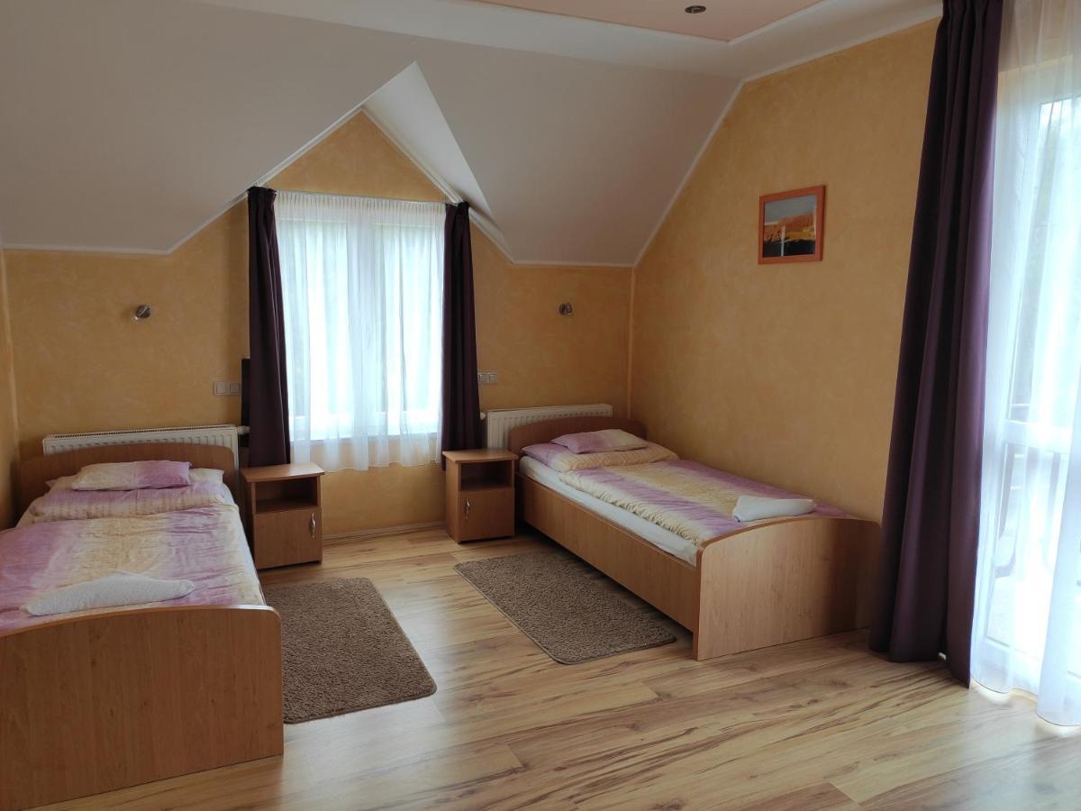 Fonix Apartmanhaz Nagypáli Dış mekan fotoğraf