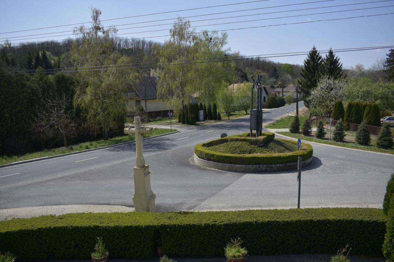 Fonix Apartmanhaz Nagypáli Dış mekan fotoğraf